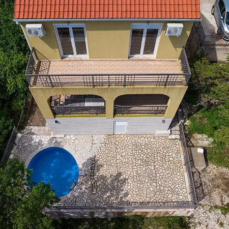 Monte Hill Villa *