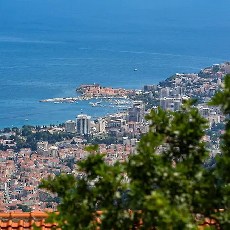 Villa Monte Hill